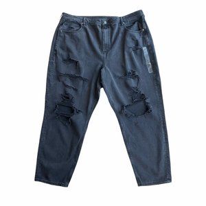 NEW American Eagle High Rise Destroyed Mom Jeans | 24 Regular